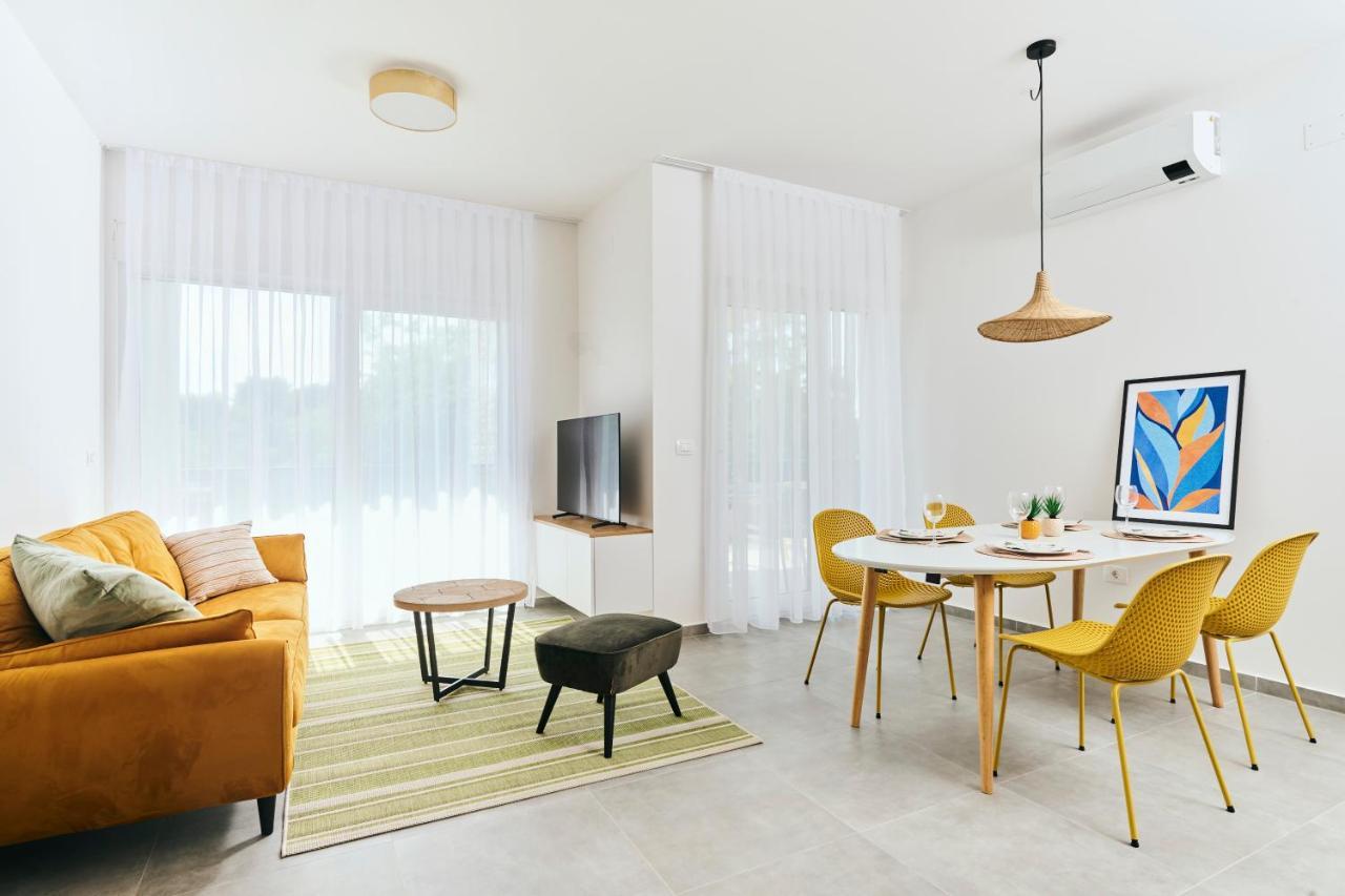 Apartments San Maris 2 Umag Buitenkant foto