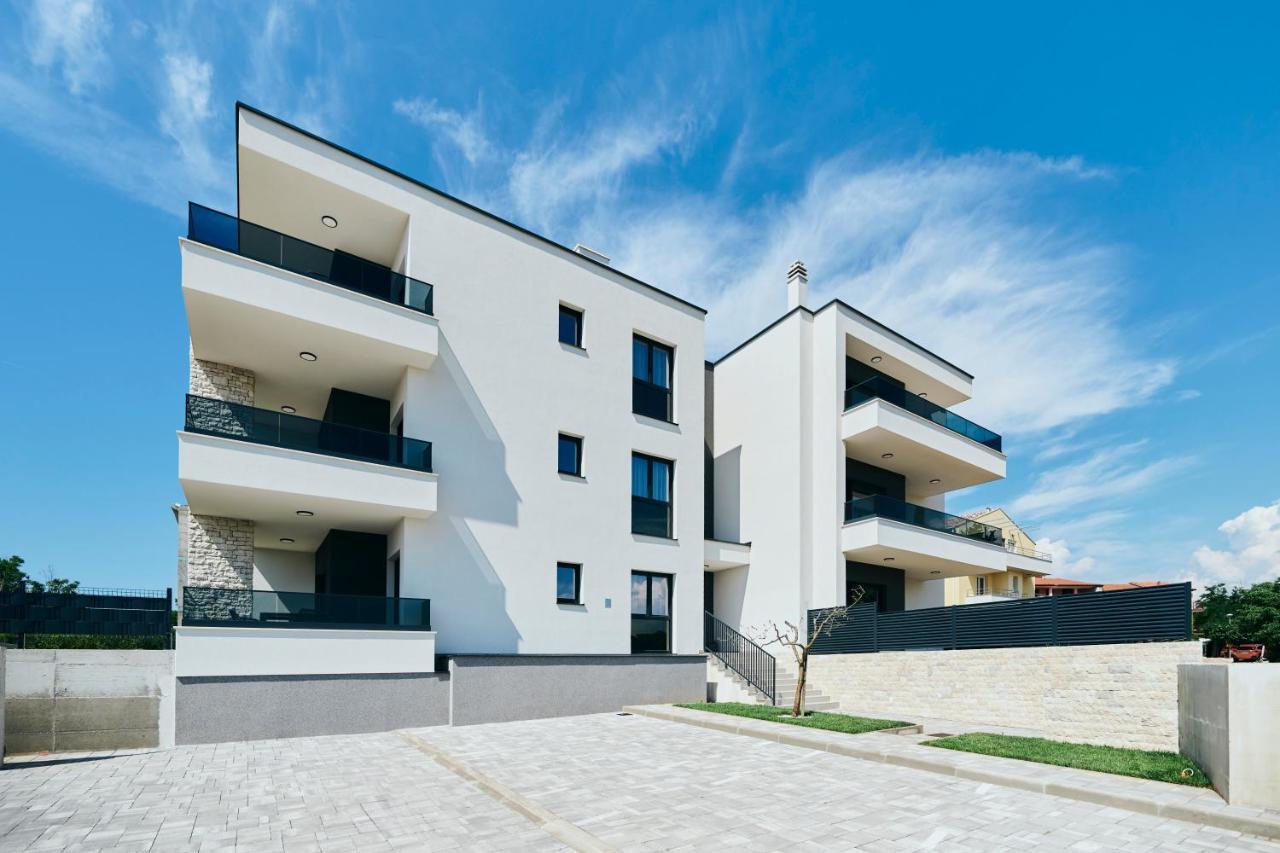 Apartments San Maris 2 Umag Buitenkant foto